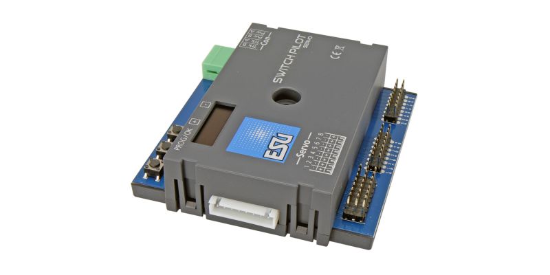 51832 SwitchPilot 3 Servo, 8-fach Servodecoder, DCC/MM, OLED, mit RC-Feedback, updatefähig